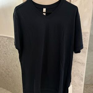 Lululemon 5 Year Basic V Shirt